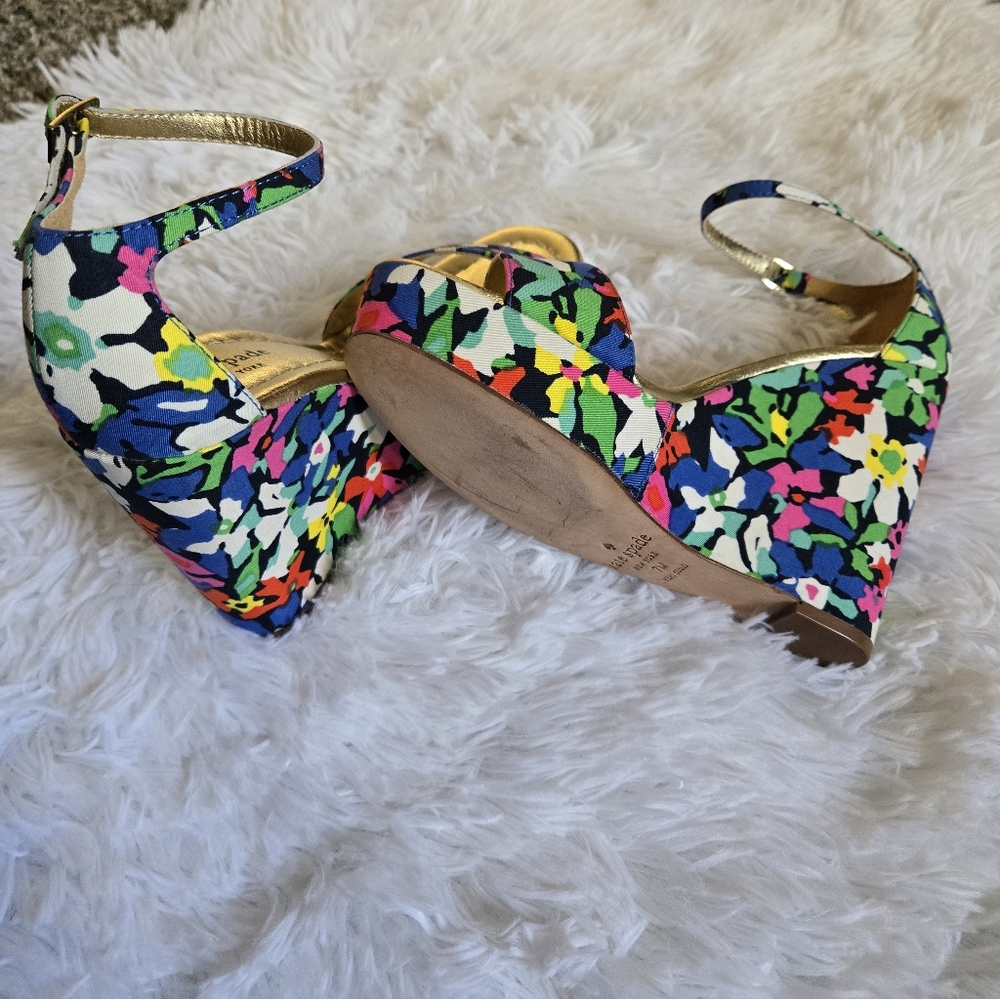 Kate Spade Multicolor Floral Heels with Gold Accents - Picture 5 of 5